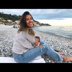 Meet your Posher, Sofia